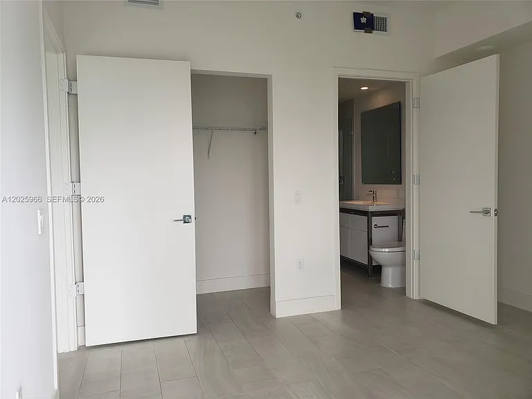 2000 Metropica Way #1607 — Photo 8