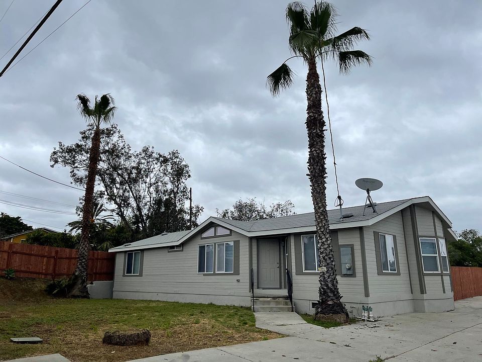 1st image of 305 W East Dr