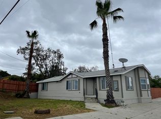 305 W East Dr, Vista, CA 92083
