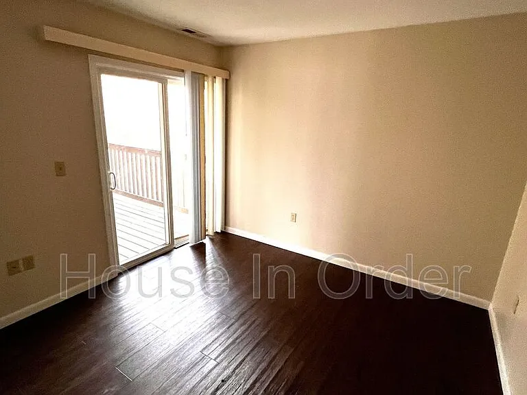 59 Mulberry St #103 — Photo 8