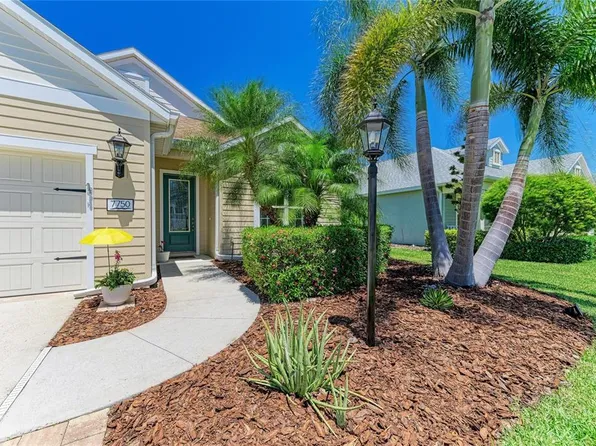 7750 Ridgelake Cir, Bradenton, FL 34203