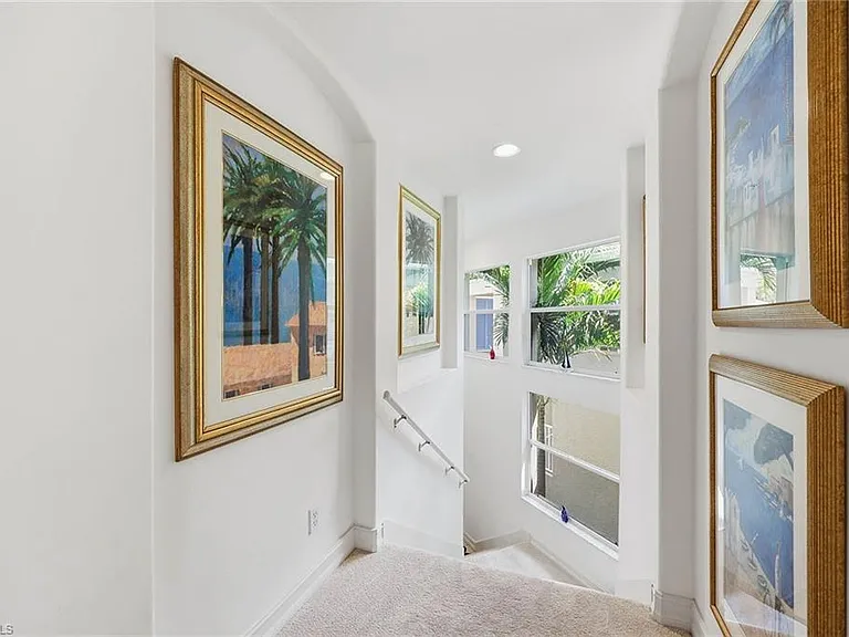 866 Carrick Bend Cir #202 — Photo 4