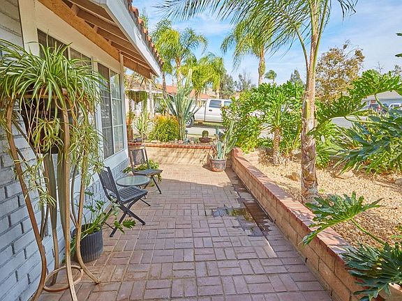 5th image of 12359 Yuma Ct
