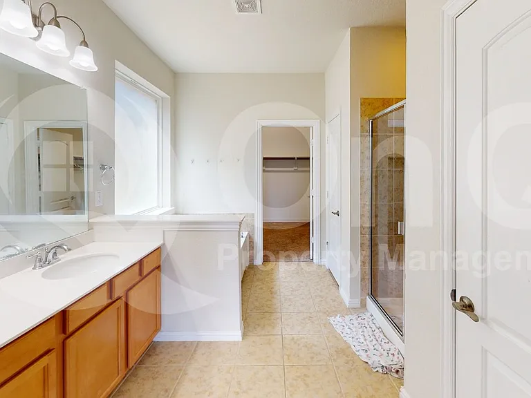 211 Copper Canyon Dr — Photo 20