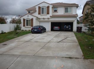 27040 Storrie Lake Dr, Moreno Valley, CA 92555