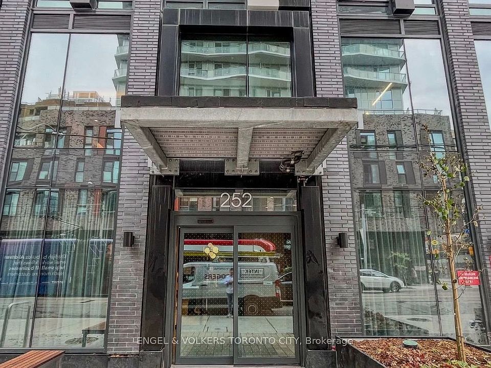 1st image of 252 Church St #5709