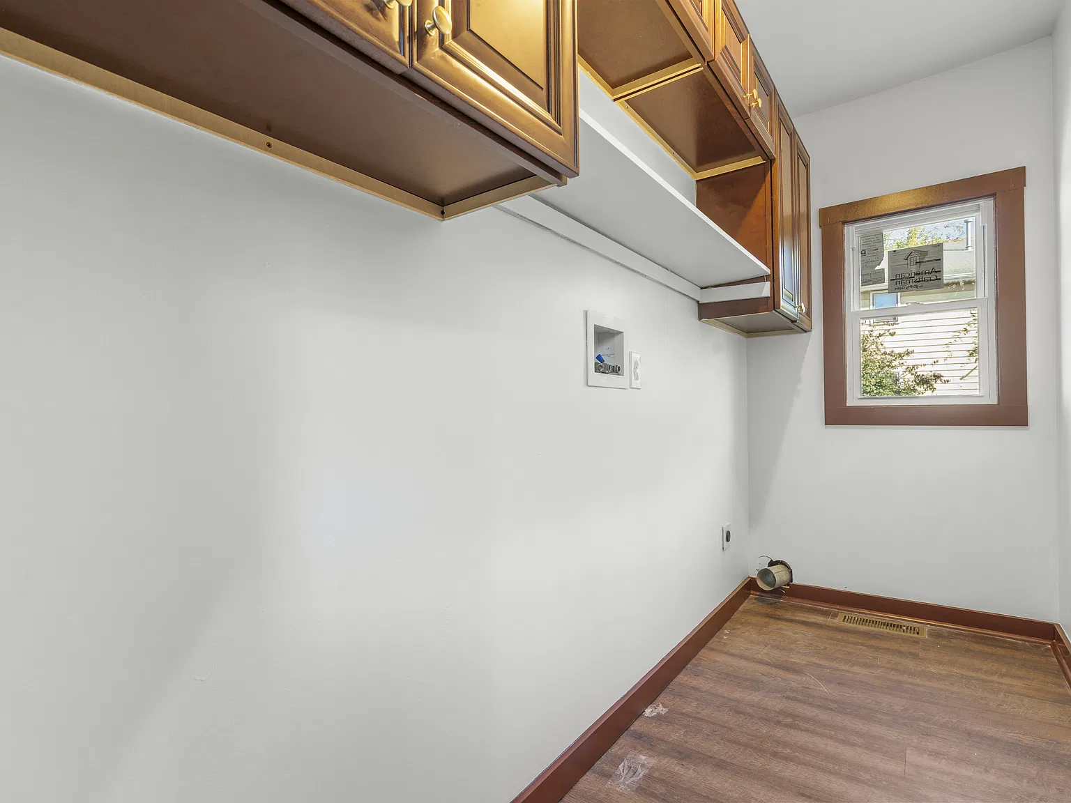 841 East St — Photo 4