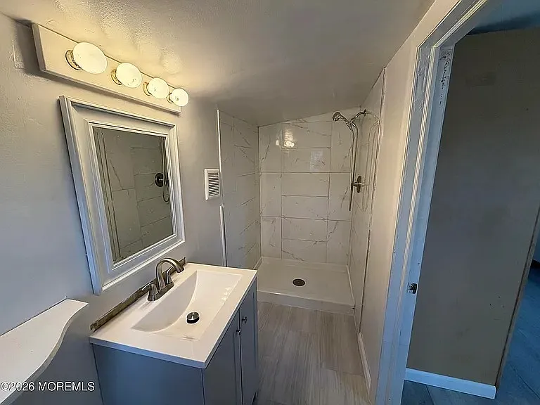 181 Tilton St — Photo 7