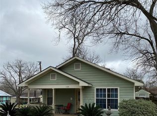 104 Barbee St, Brenham, TX 77833
