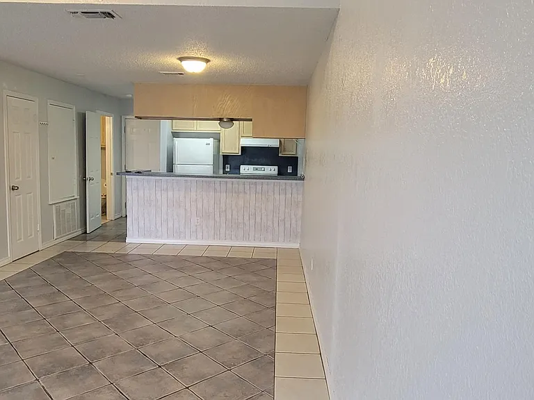 14621 S Padre Island Dr #D — Photo 3