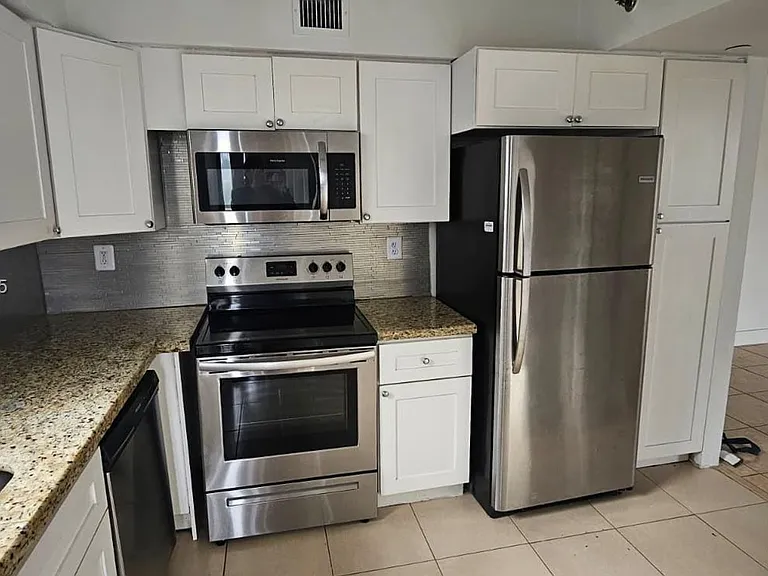 3300 NE 192nd St #1012 — Photo 3