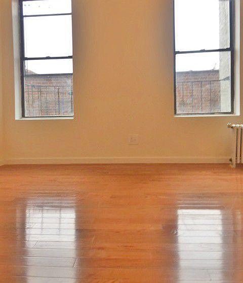 1st image of 762 E 3rd St APT B5