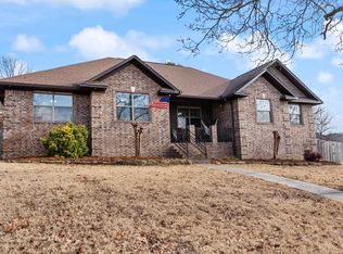 104 Beaver Creek Ln, Maumelle, AR 72113