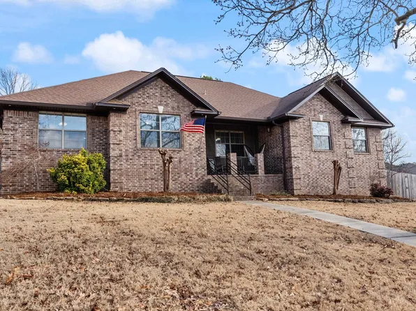 104 Beaver Creek Ln, Maumelle, AR 72113