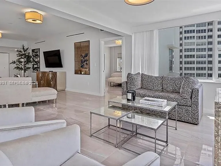 16 Island Ave #7C — Photo 21