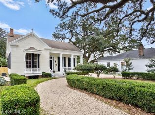 15 Common St, Mobile, AL 36604