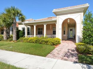 5748 Fossano Dr, Sarasota, FL 34238