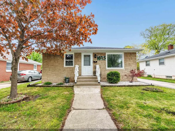 1875 Smith St, Green Bay, WI 54302