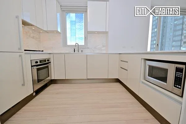 Rented by Citi Habitats | media 9