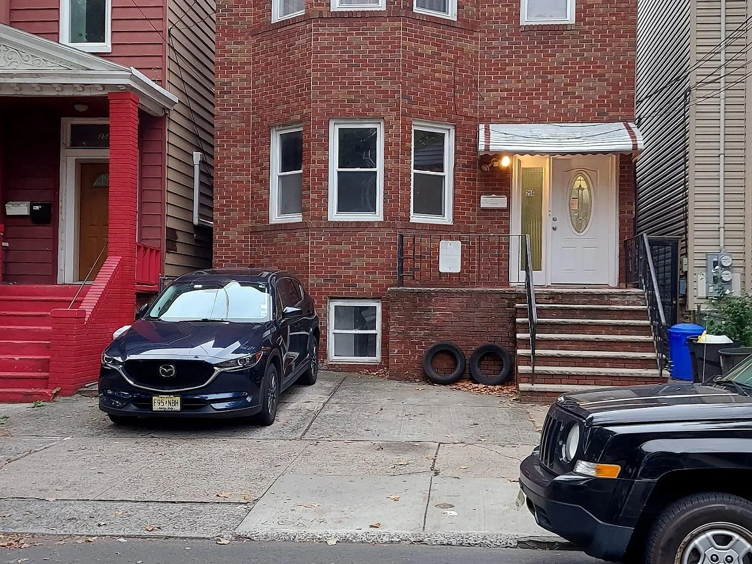 2 bed, 1.0 bath, $2,400 — Photo 1