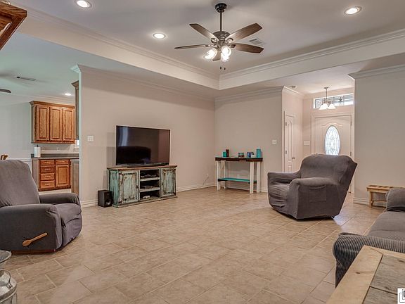 3rd image of 159 Curry Creek Dr