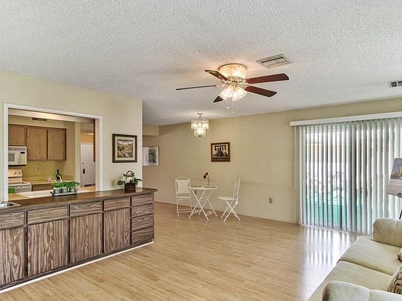 4th image of 9517 W Indian Hills Dr