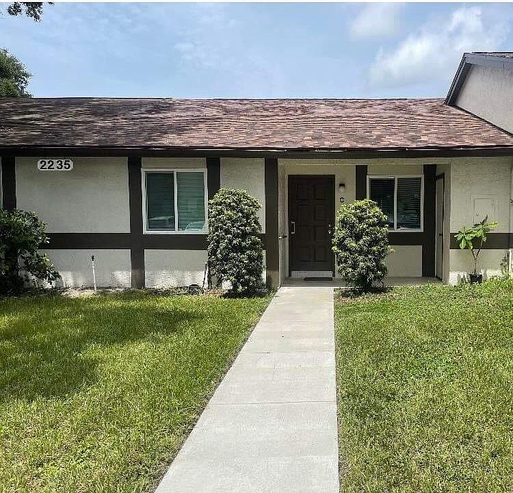 1st image of 2235 Bancroft Cir S APT C