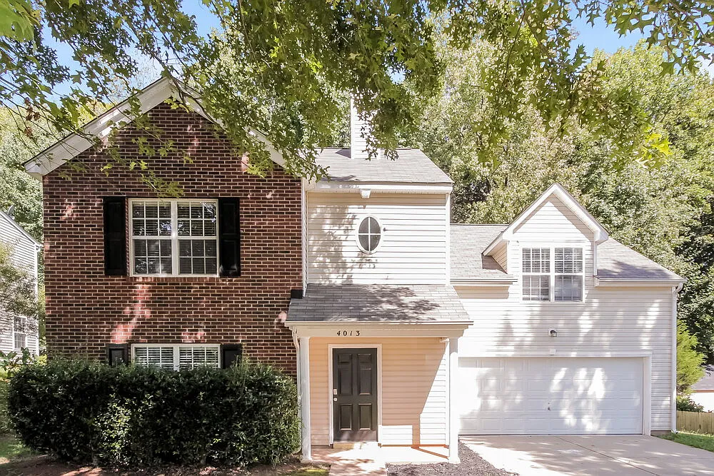 4 bed, 2.5 bath, 1744 sqft, $1,935 — Photo 1