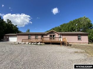 7090 Riverview Rd, Riverton, WY 82501