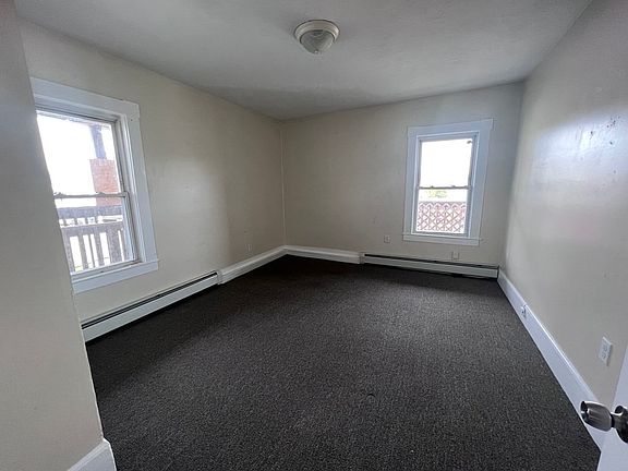 4th image of 234 Daniels St