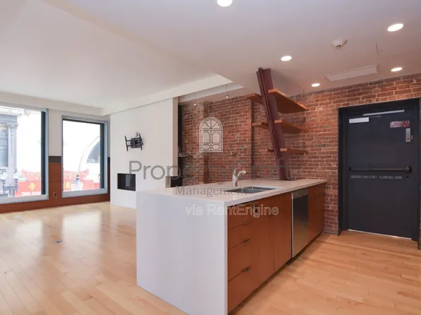 8 Lagrange St Unit 3, Boston, MA 02116