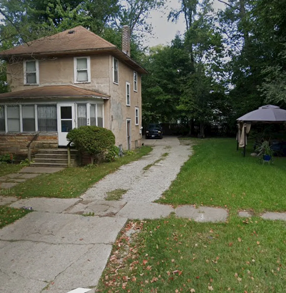 3 bed, 1008 sqft, $1,450 — Photo 1
