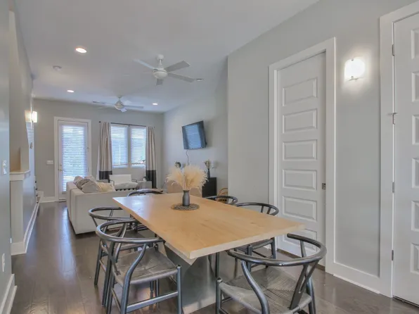 2410 Meharry Blvd APT 9, Nashville, TN 37208