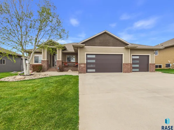 4205 S Alpine Ave, Sioux Falls, SD 57110