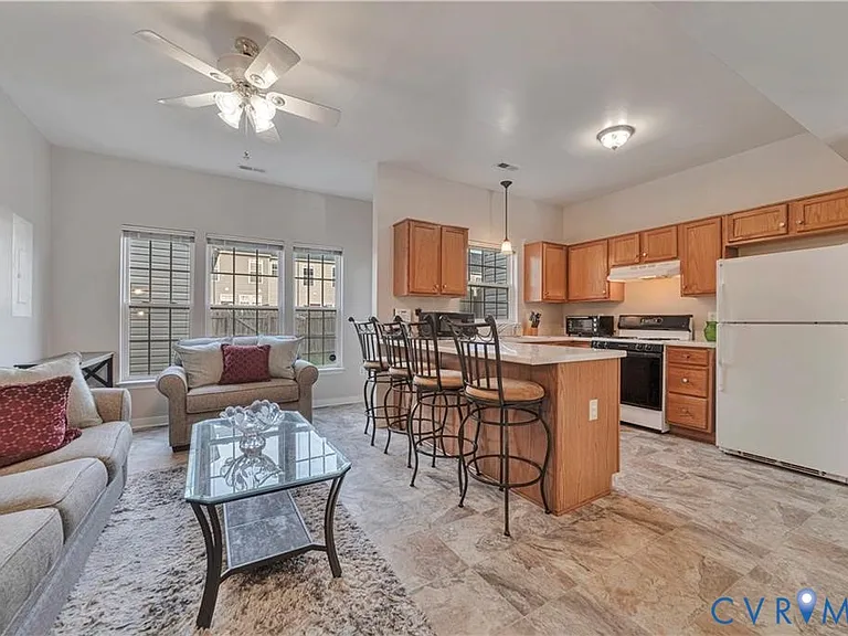2545 Mountain Ash Cir — Photo 16