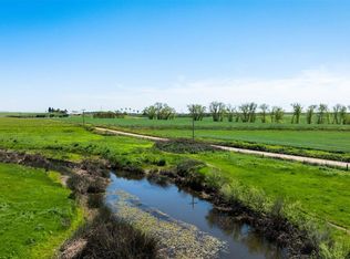 42 26 Mile Rd, Oakdale, CA 95361