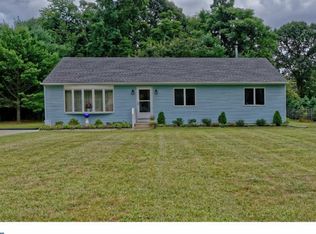 40 Plymouth Rd, Sicklerville, NJ 08081