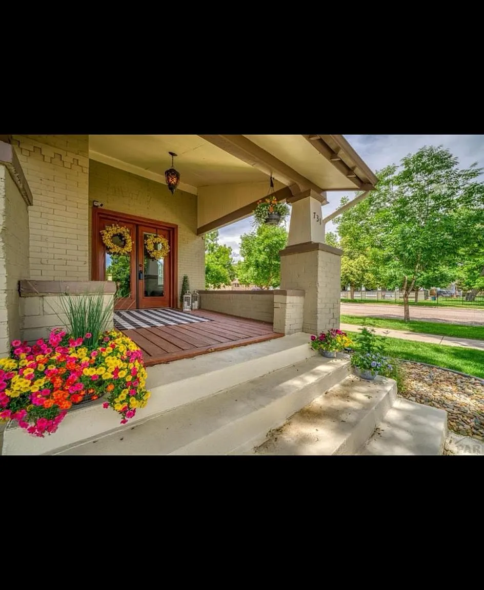 731 Greenwood Ave — Photo 3