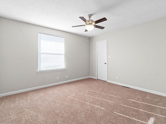 3rd image of 1231 Stateline Rd APT 47