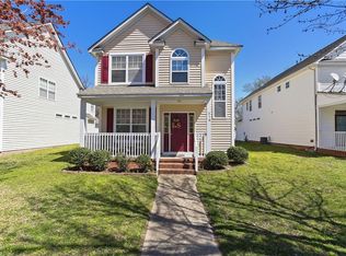 216 Bailey Park Dr, Hampton, VA 23669