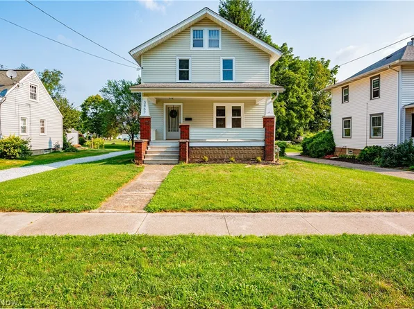 3867 Orchard St, Mogadore, OH 44260
