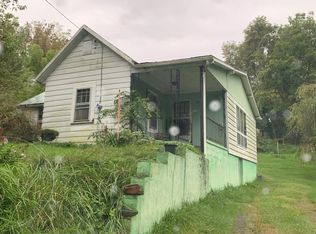 336 W Chilhowie St, Marion, VA 24354