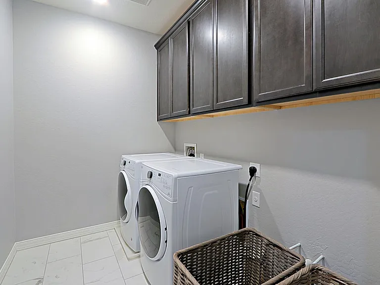 7350 E Vista Bonita Dr — Photo 12