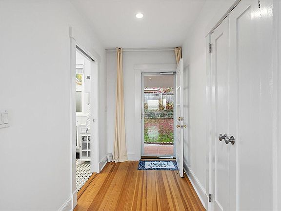 4th image of 143 Broadway #2