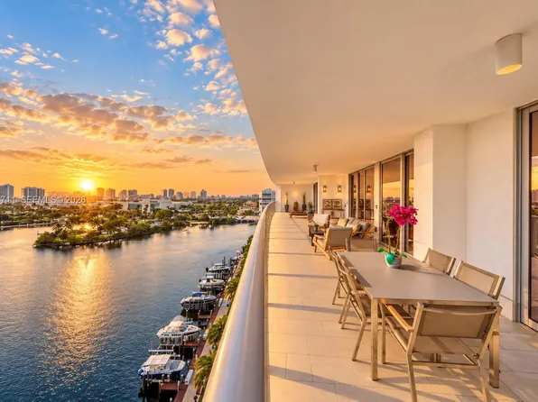 1180 N Federal Hwy #1002, Fort Lauderdale, FL 33304