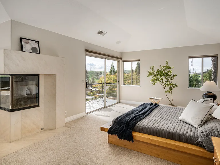 4257 Golden Oak Ct — Photo 23