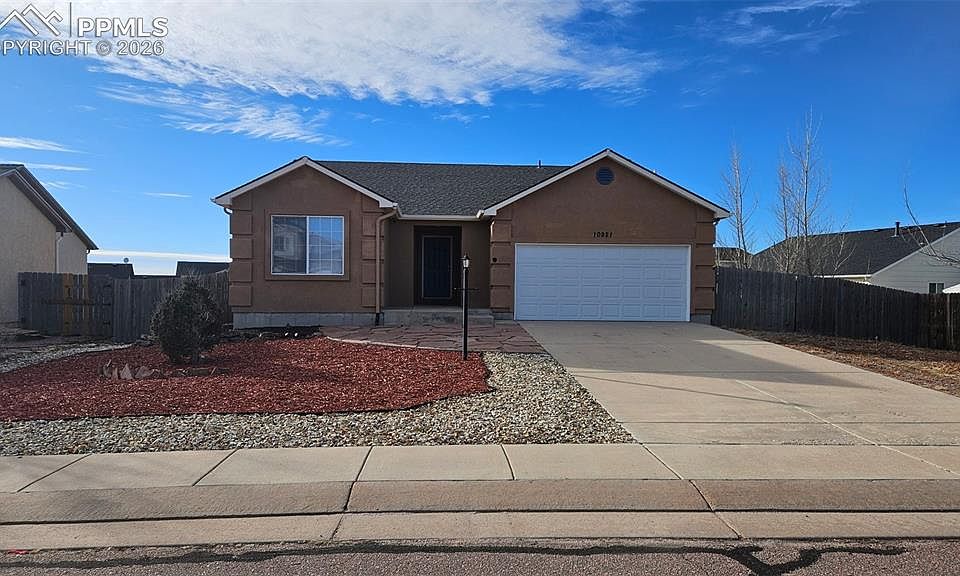 1st image of 10921 Redington Dr