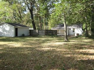 10525 White Oak Dr, Baton Rouge, LA 70815