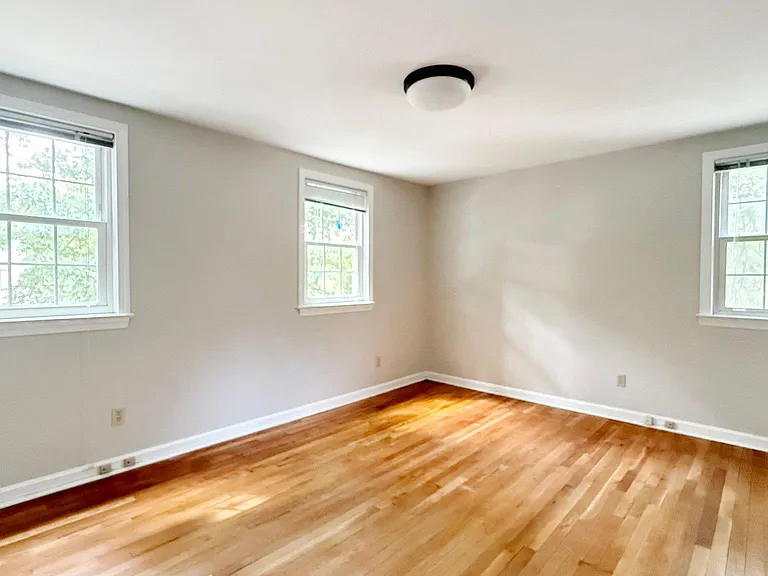 1005 N Lebanon St — Photo 17