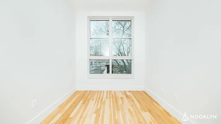 Rented by Nooklyn NYC LLC | media 4